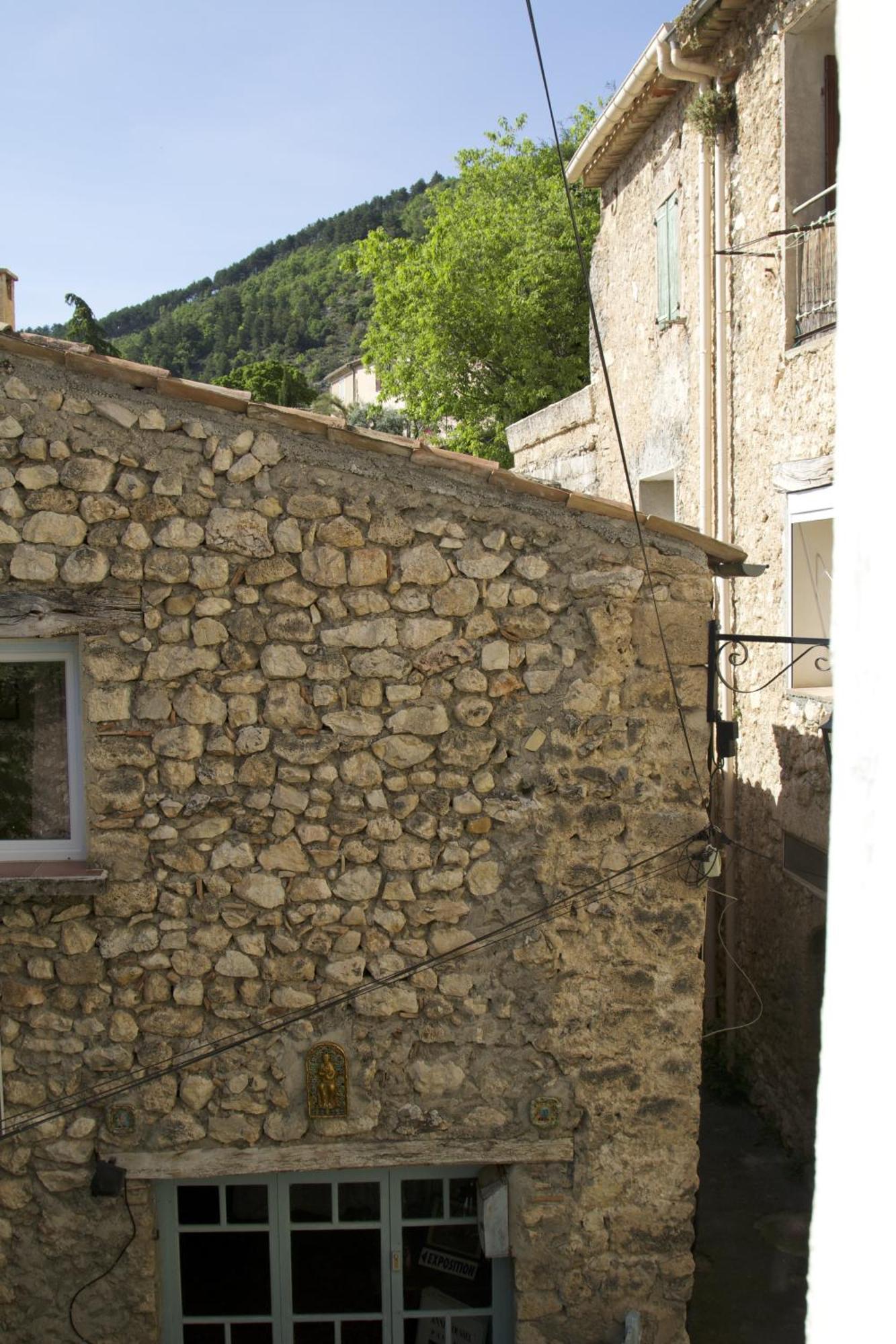 Apartamento La Bonne Etoile - The Good Star Moustiers-Sainte-Marie Habitación foto
