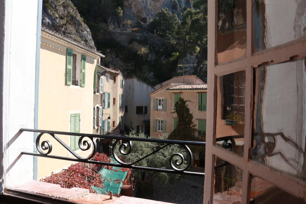 Apartamento La Bonne Etoile - The Good Star Moustiers-Sainte-Marie Habitación foto